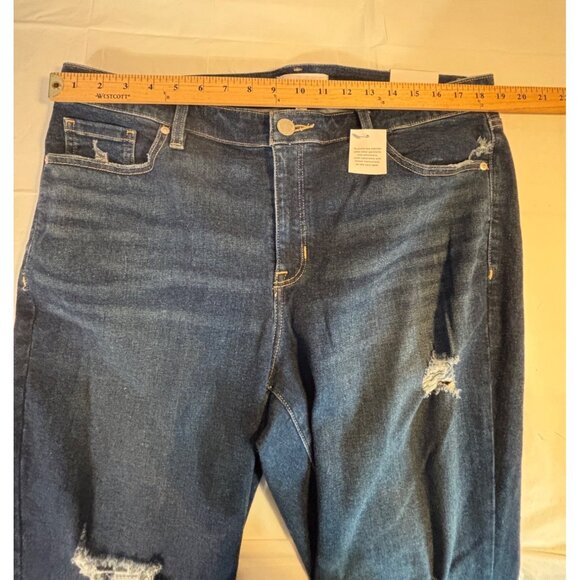 Lane Bryant Signature Fit Skinny Jeans Mid-Rise Flex Magic Waistband Size 18 - Picture 7 of 8